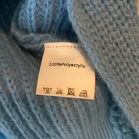 Zaful Women’s V Neck Twisted Back Sweater - Picture 5 of 7